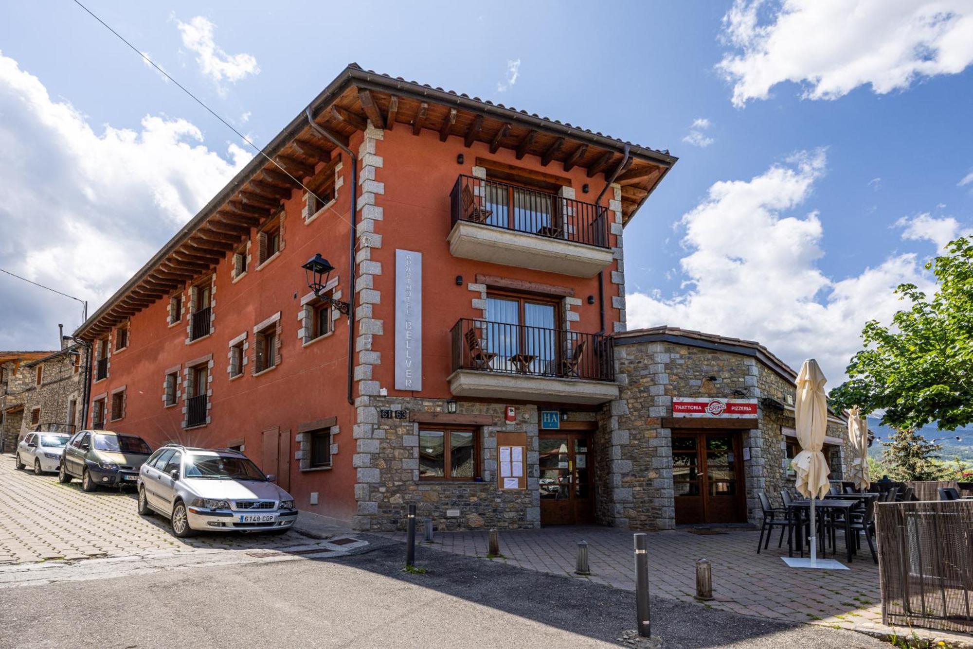 Aparthotel Bellver Bellver De Cerdanya Exterior foto