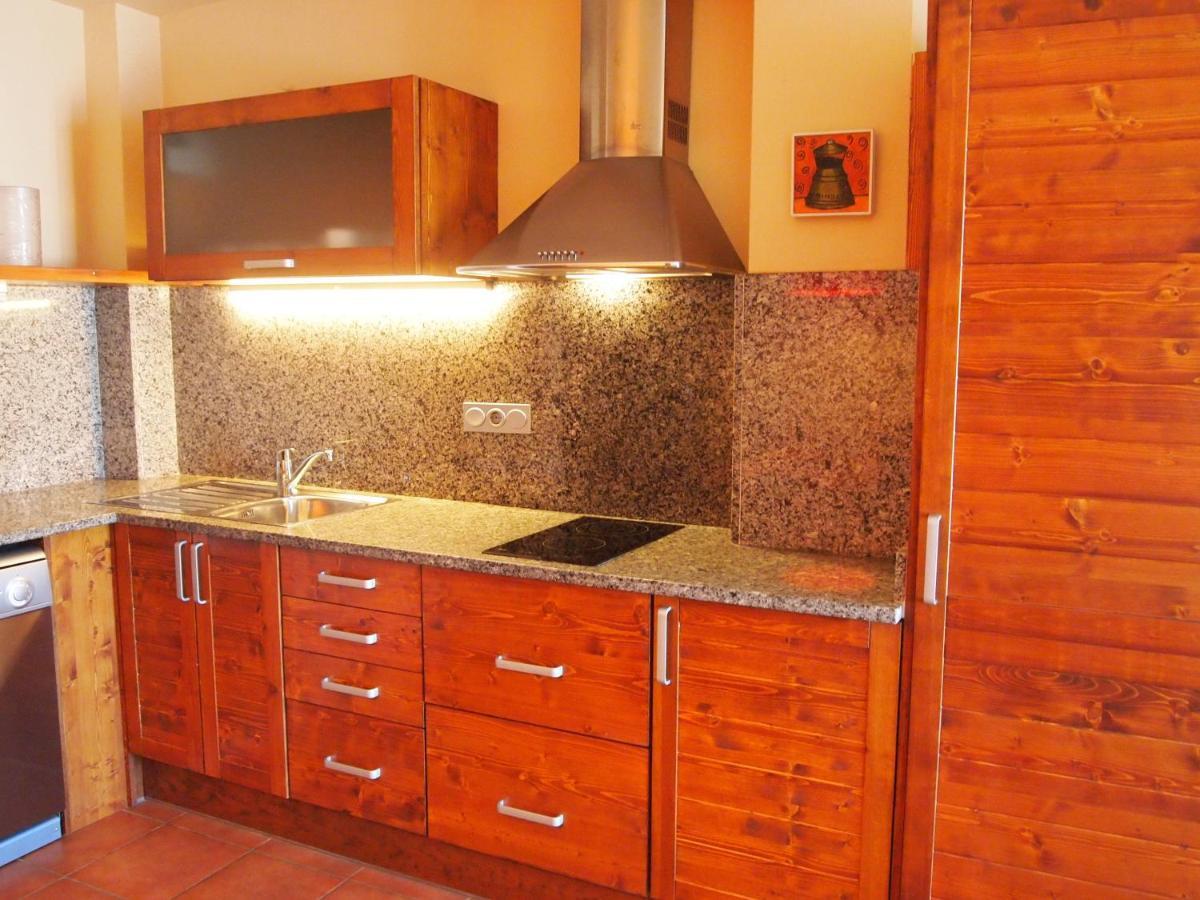 Aparthotel Bellver Bellver De Cerdanya Zimmer foto